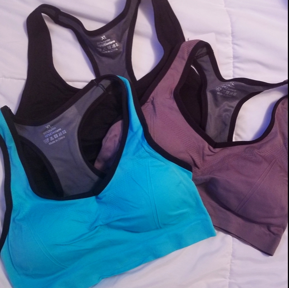 LAST CHANCE...Brand New Sports Bra XL